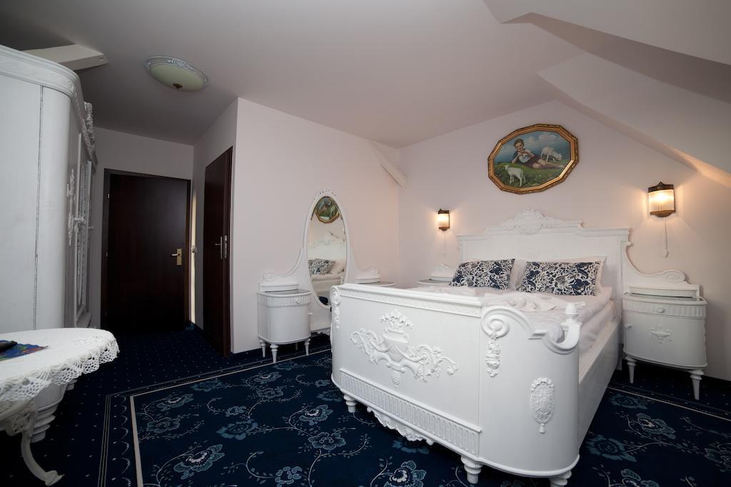 Motel Klara Sobotka  部屋 写真